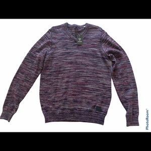 NWT Guess V neck Sweater Large